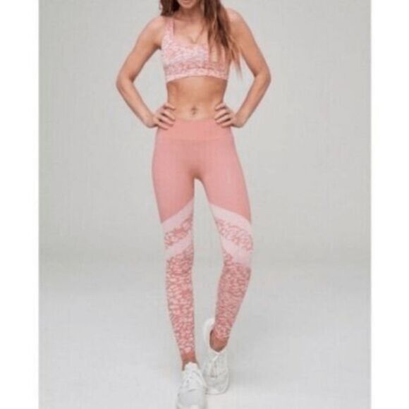 Size Med Varley Emerson Seamless Pink Leopard Print Leggings LUH374 - Picture 2 of 6